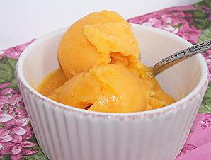 Virsiku-mango sorbett