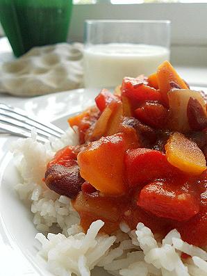 Chili sin carne (lihata vürtsikas pajaroog)