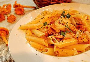 Koorene kukeseenepasta