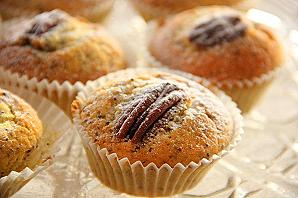 Mooniseemnetega apelsinimuffinid