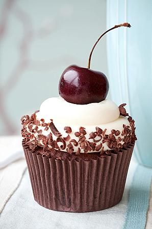 Šokolaadimuffinid kirssidega