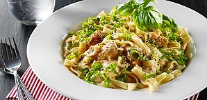 Koorene kanapasta brokoli ja porruga
