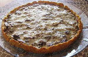 Kukeseene-sibula quiche